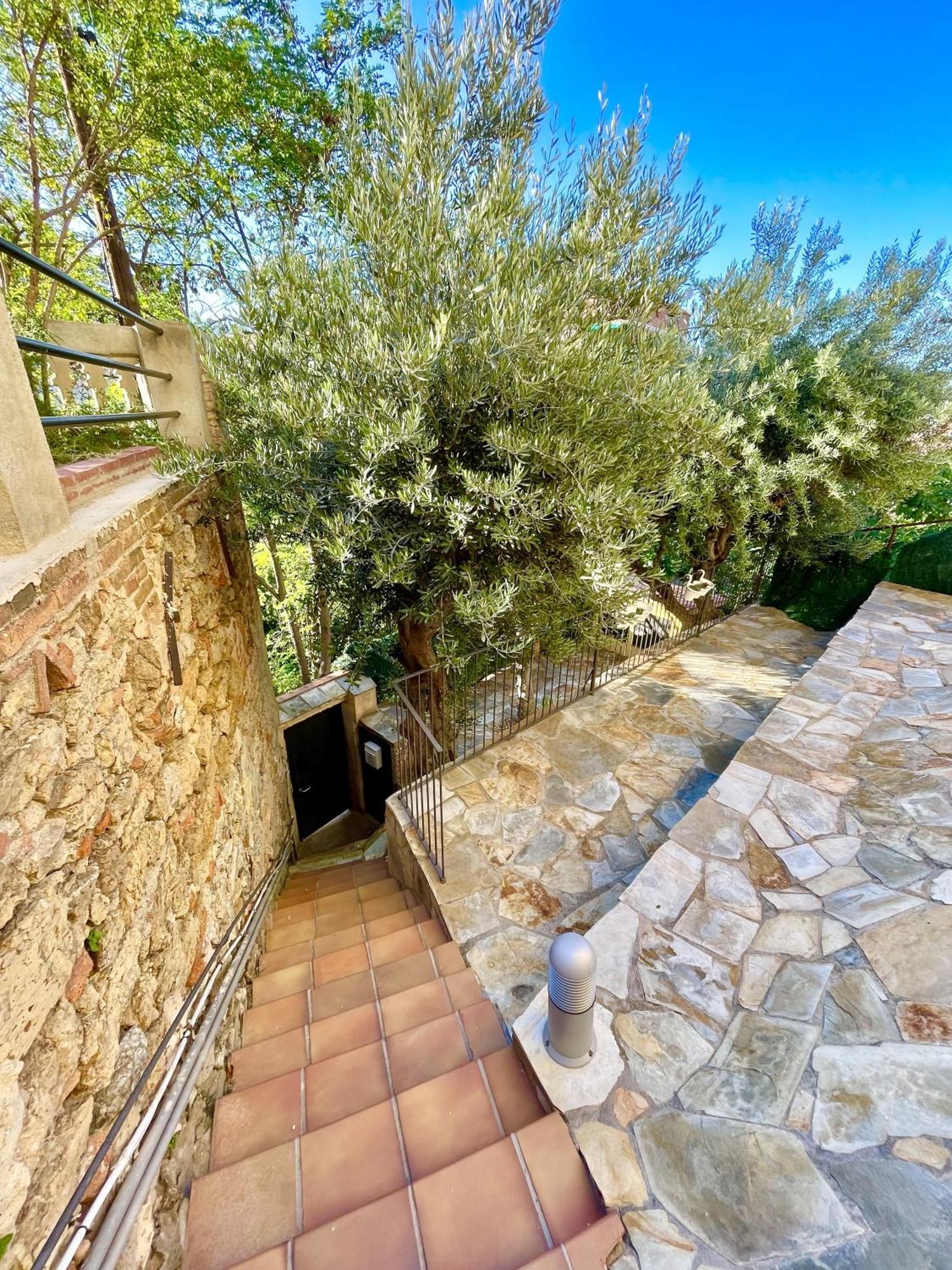 Casa Independientegardenviews2 Bedrooms Barcelona Bagian luar foto